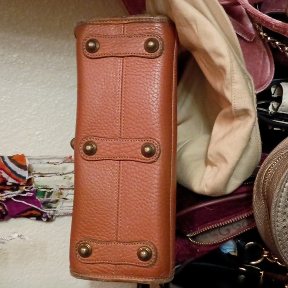 Dooney & Bourke bag with missing strap SMH - Picture 3 of 5